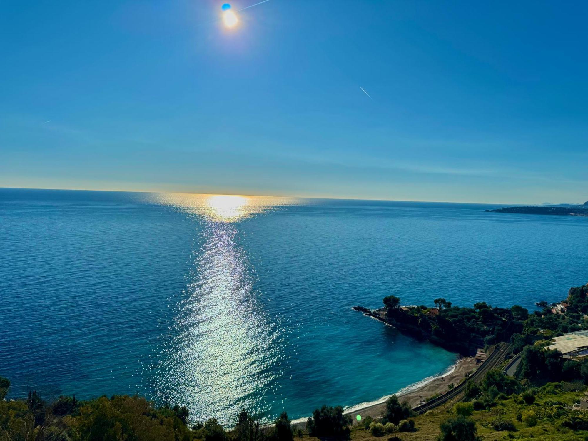 Kiss Of Sea - Balzi Rossi & Baia Beniamin Daire Ventimiglia Dış mekan fotoğraf